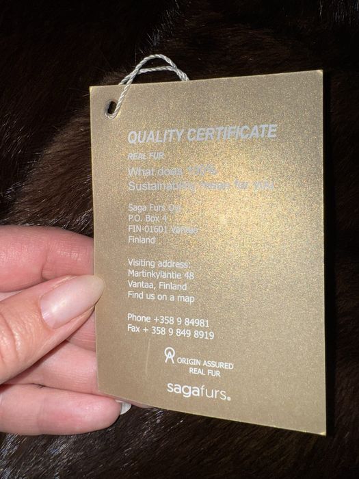 Нова шубка автоледі з натур хутра дикої норки