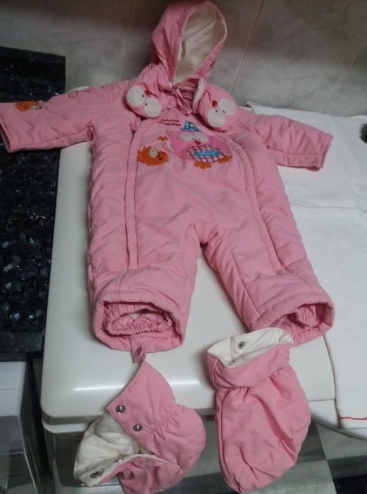 Impermeável e agasalho da Chicco para menina 6 meses- 1 ano