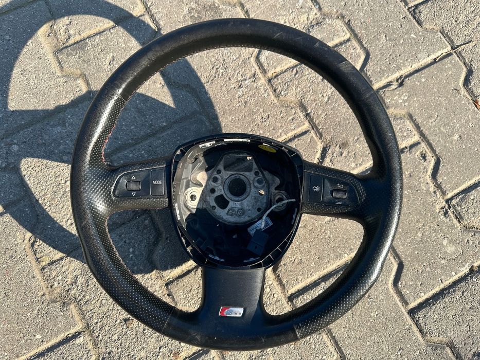 Audi A4 B7 kierownica s line