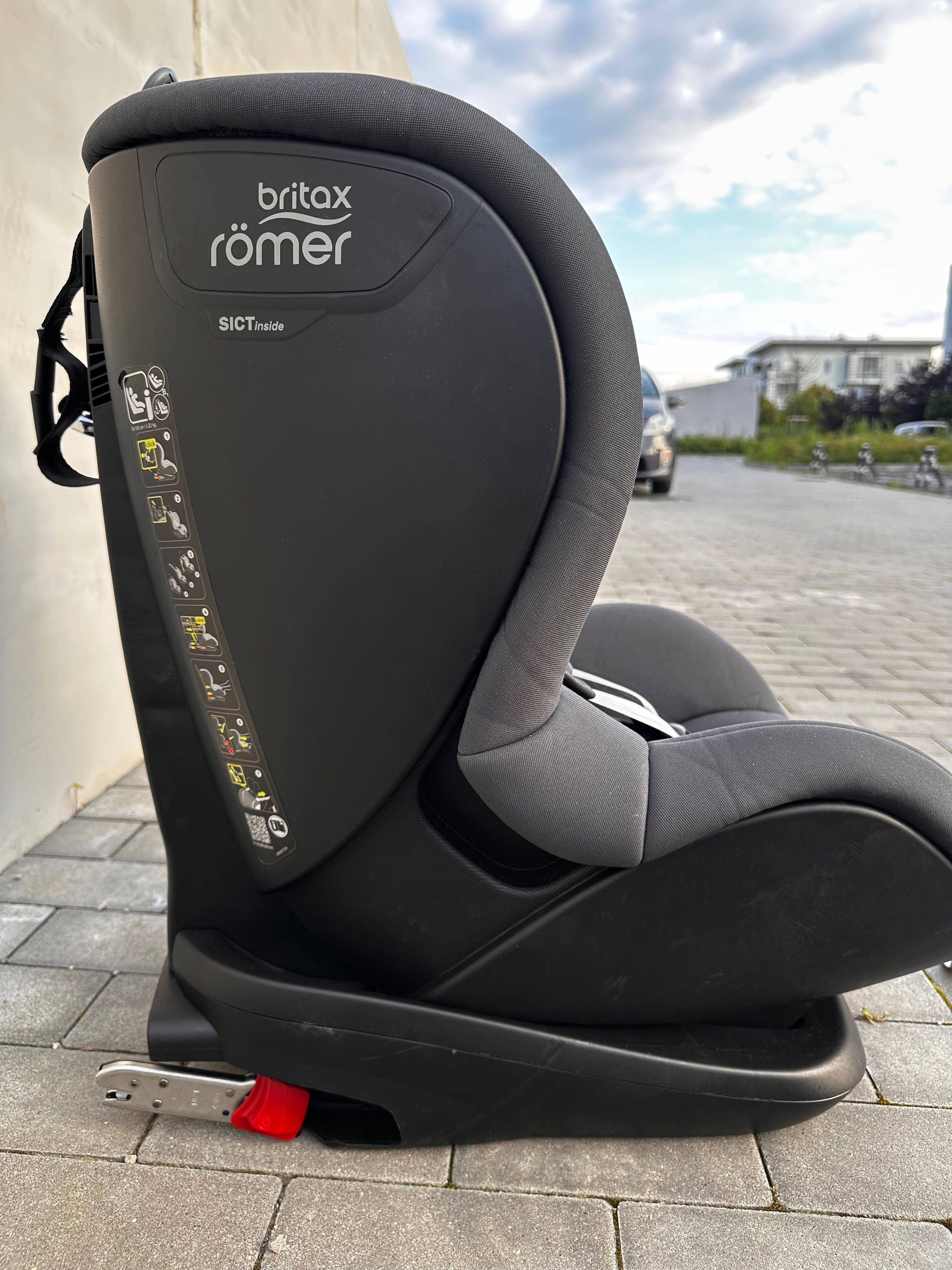 BRITAX TRIFIX2 i-Size ISOFIX fotelik 76-105 cm