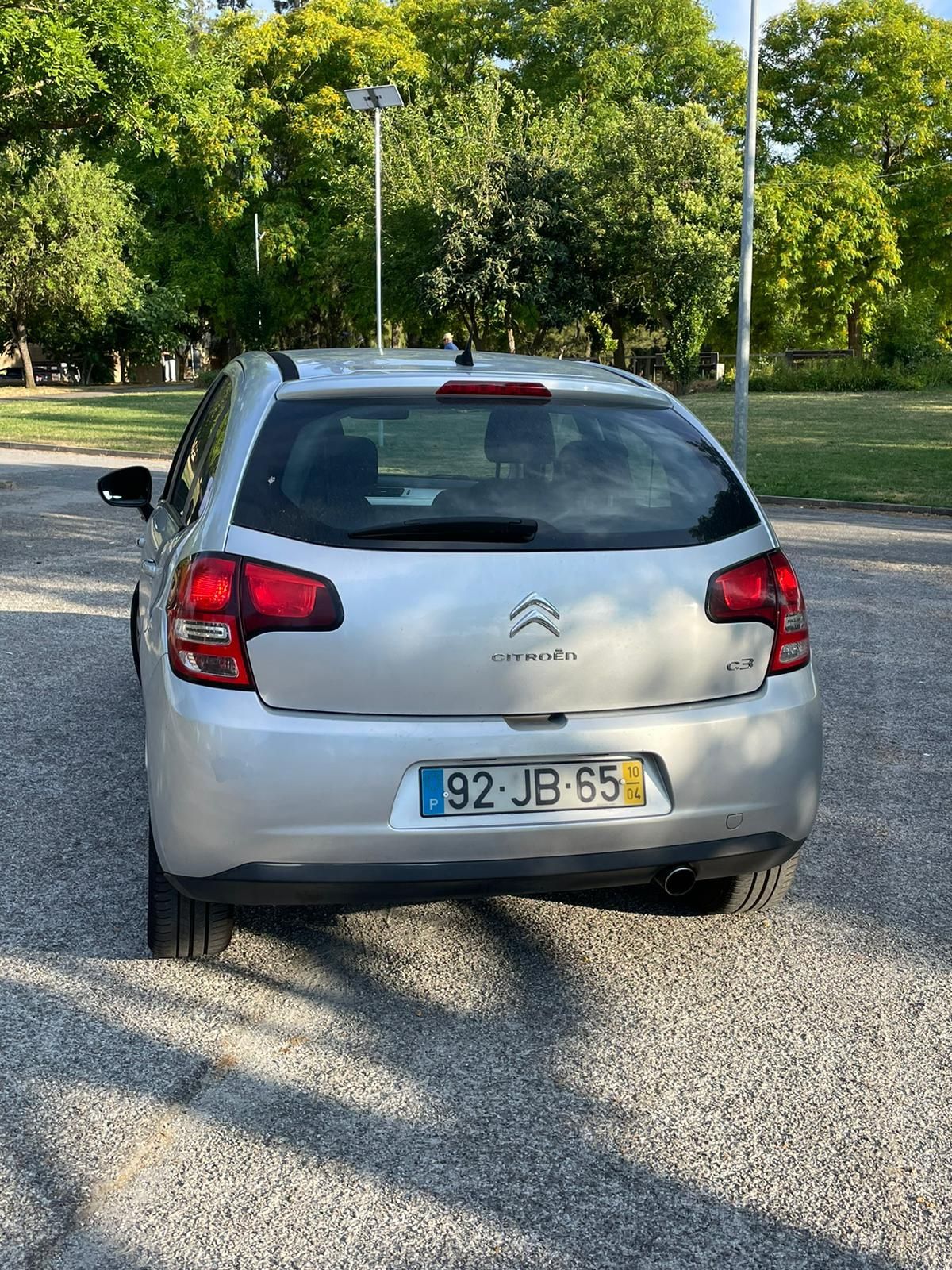 C3 diesel muito económico 5 lugares.