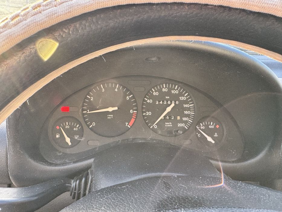 Opel Corsa 1.2i gasolina