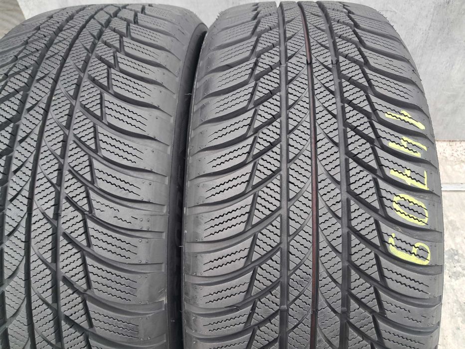 Резина зимова, Bridgestone Blizzak LM001 AO 215/55 R17 (арт.14709)