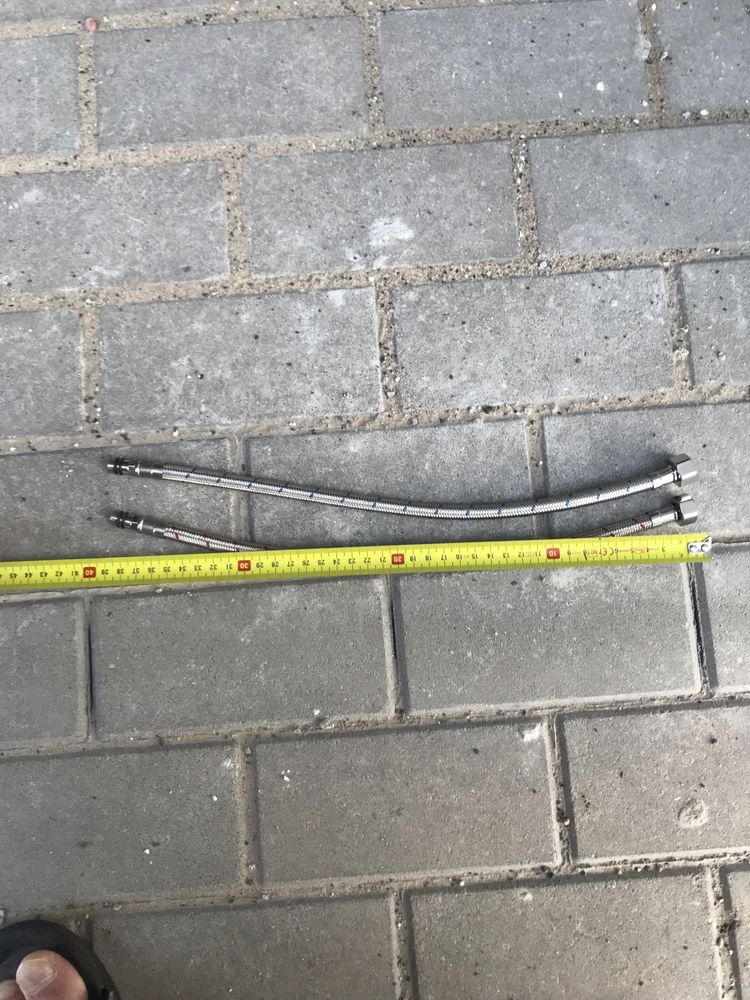 Wąż przyłączeniowy 40 cm