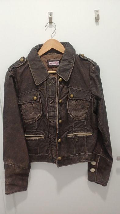 Casaco castanho em pele - M