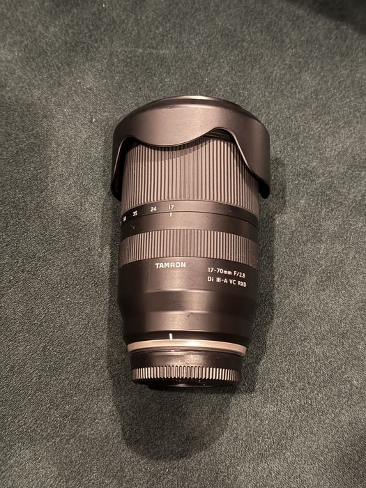 Tamron 17-70mm f2.8 do Fuji Di III-A VC RXD.