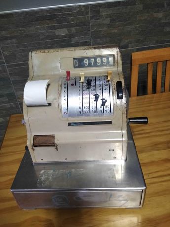 Máquina registadora antiga