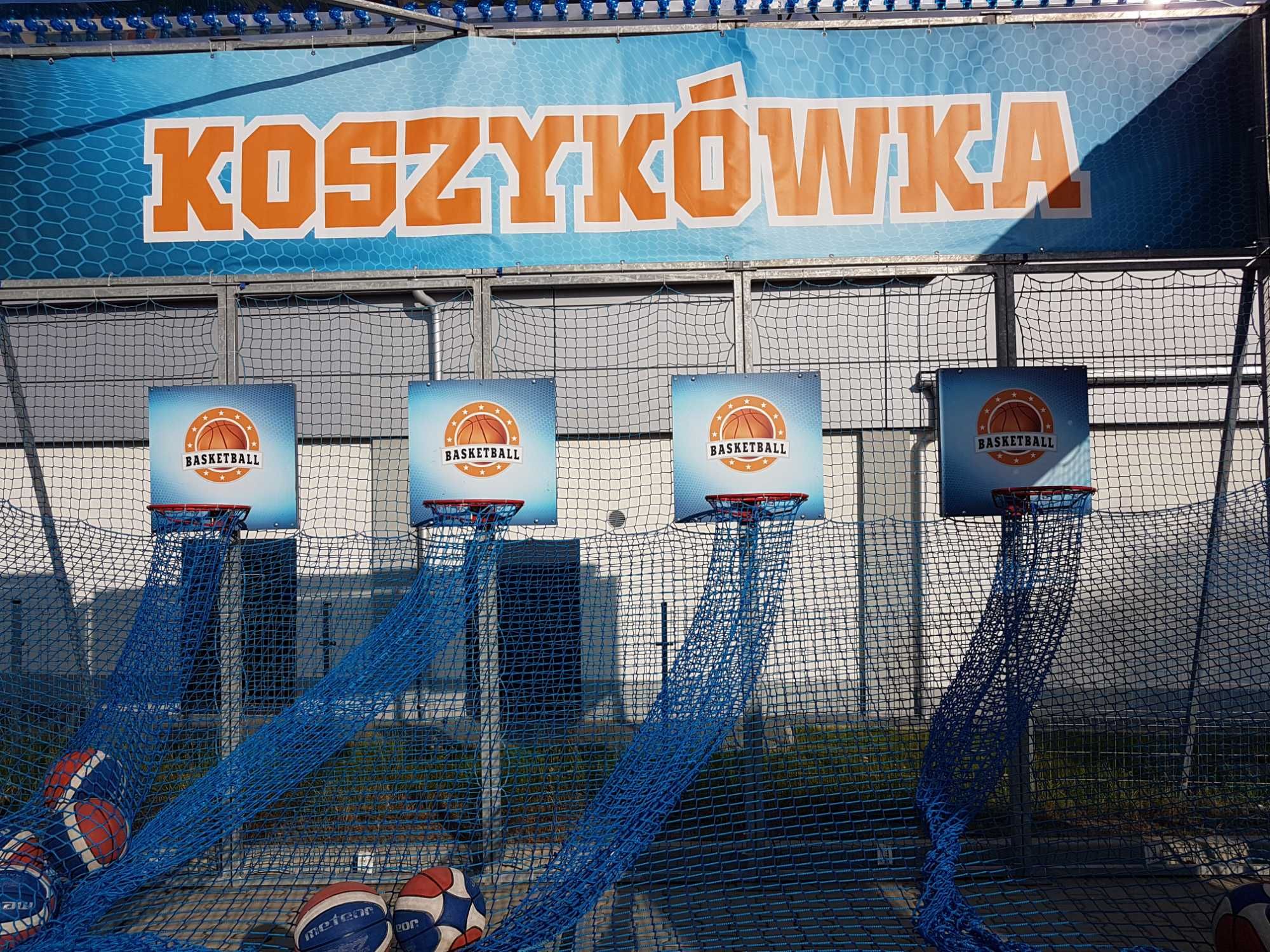Wesołe miasteczko gry zręcznościowe lunapark karuzela Biznes 2025