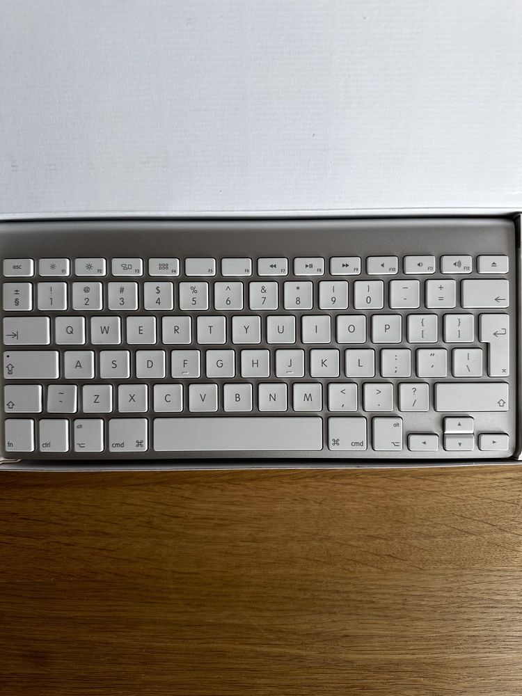 Wireless Keyboard Apple