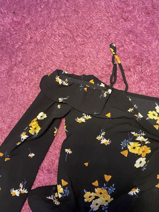 Топ h&m з відкритими плечима