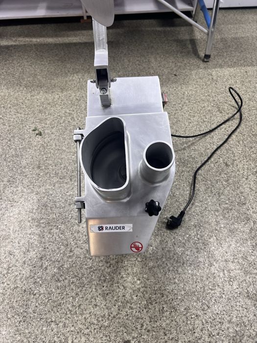 Овощерезка в хорошем состоянии