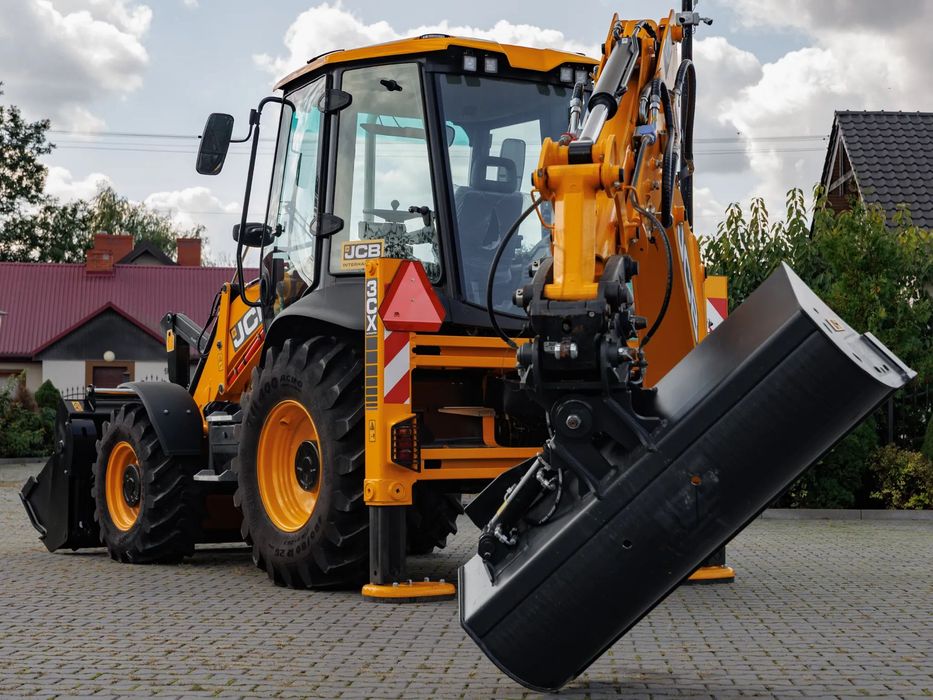 JCB NOWA 0 mtg Koparko-ładowarka 3CX PLUS - 110KM  Nowa 2024 rok bez przebiegu – Joysticki - Klima - 110 KM – Polska