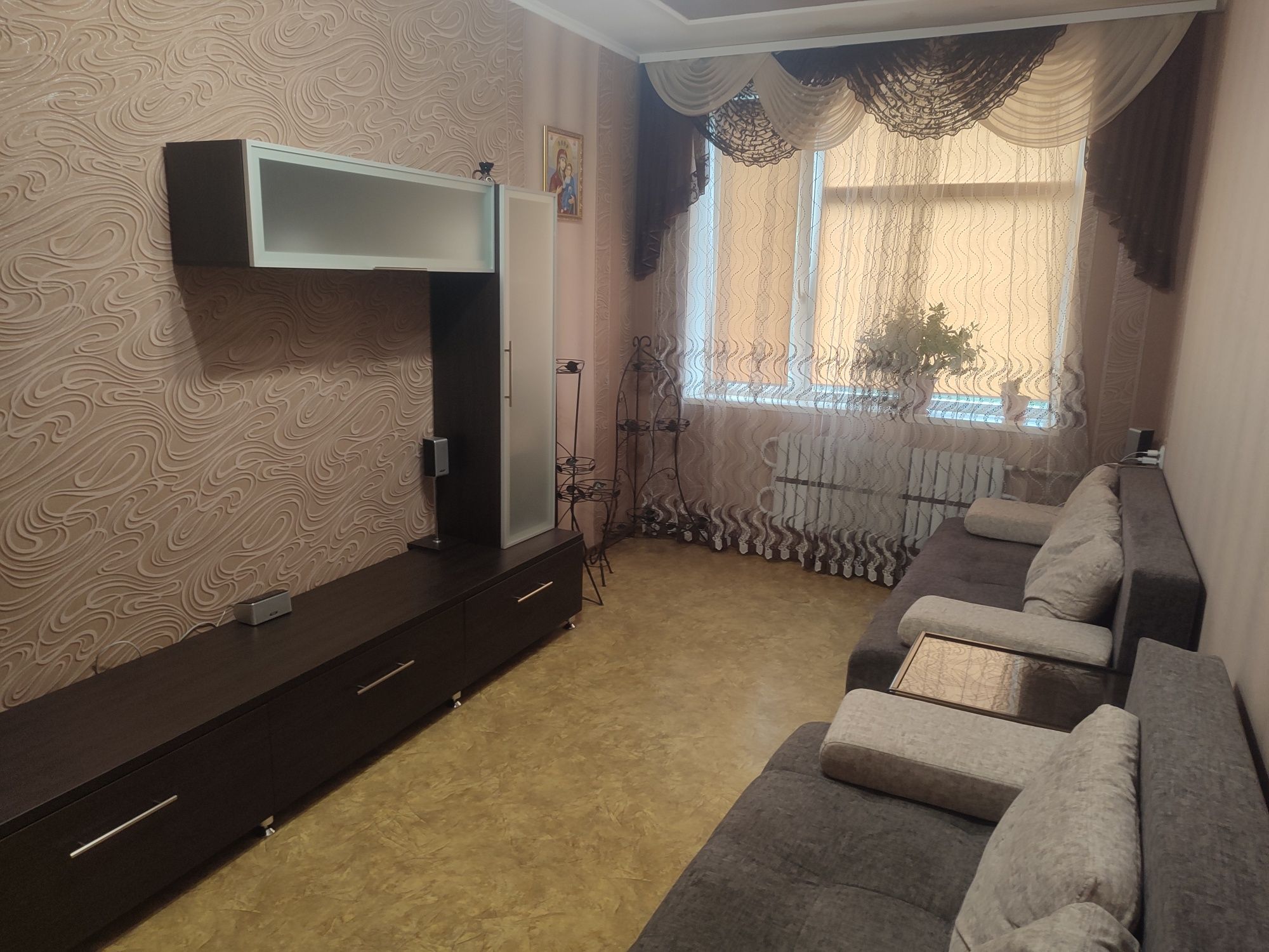 Продам 2 - ох кімнатну квартиру в Чугуїві (Башкіровка)