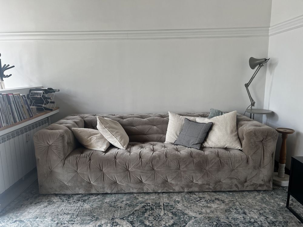 Sofa typu chesterfield - pikowana