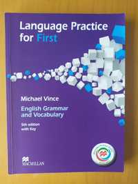 Livro de ingles gramantica e vocabulario(lvl B2)