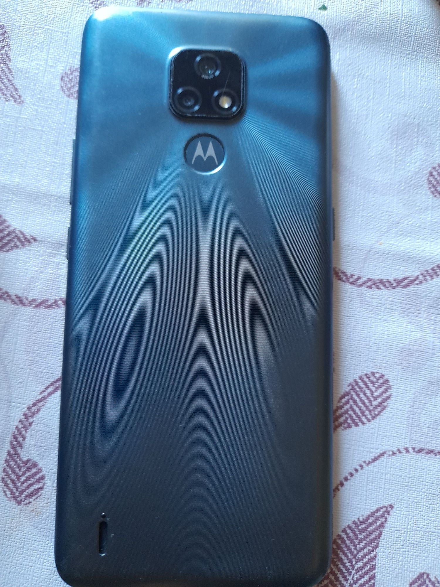 Motorola  Moto  E7