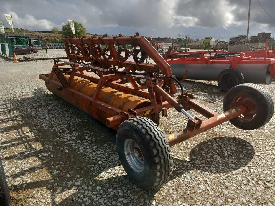 Rolo liso 4m com escarificador