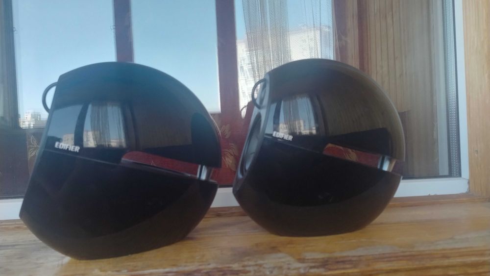 Edifier e25HD Luna Eclipse Black