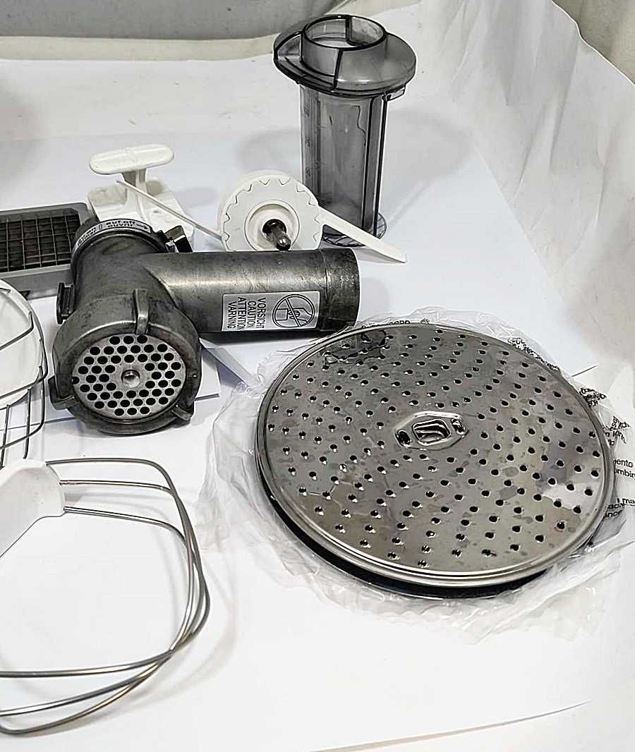 Robot Kuchenny Bosch MUM58365 z akcesoriami