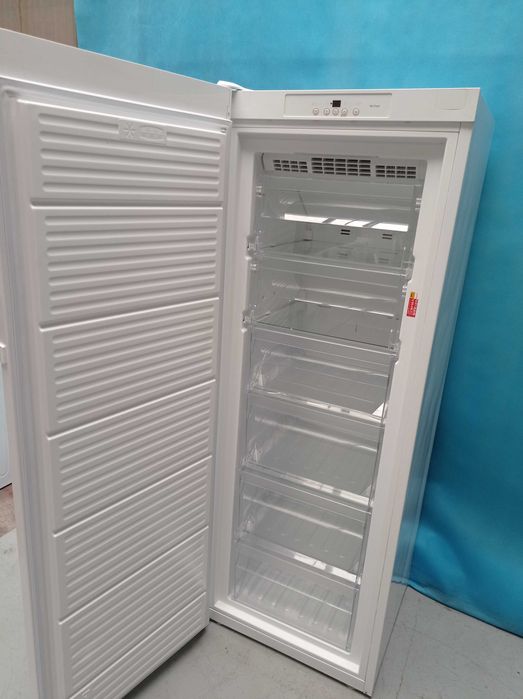 Zamrażarka Privileg No Frost