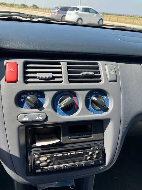 Honda HR -V, ano 99, duas portas,gasolina