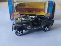 Jeep Wrangler cj-7 1:43 bburago burago autko resorak nie maisto.