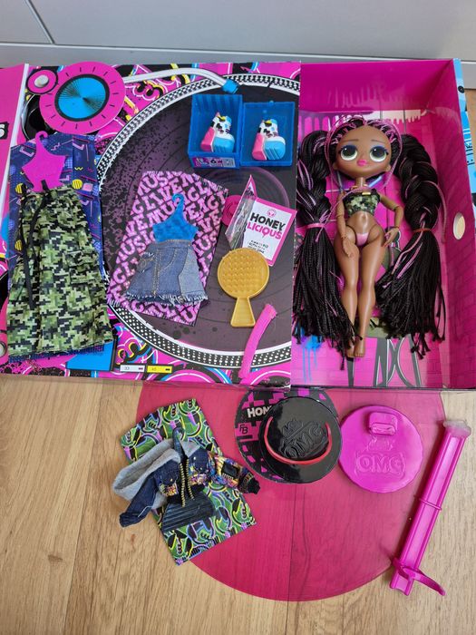 L.O.L suprise OMG Honeylicious