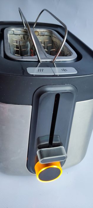 Torradeira de duas fatias Electrolux / Morphy Richards