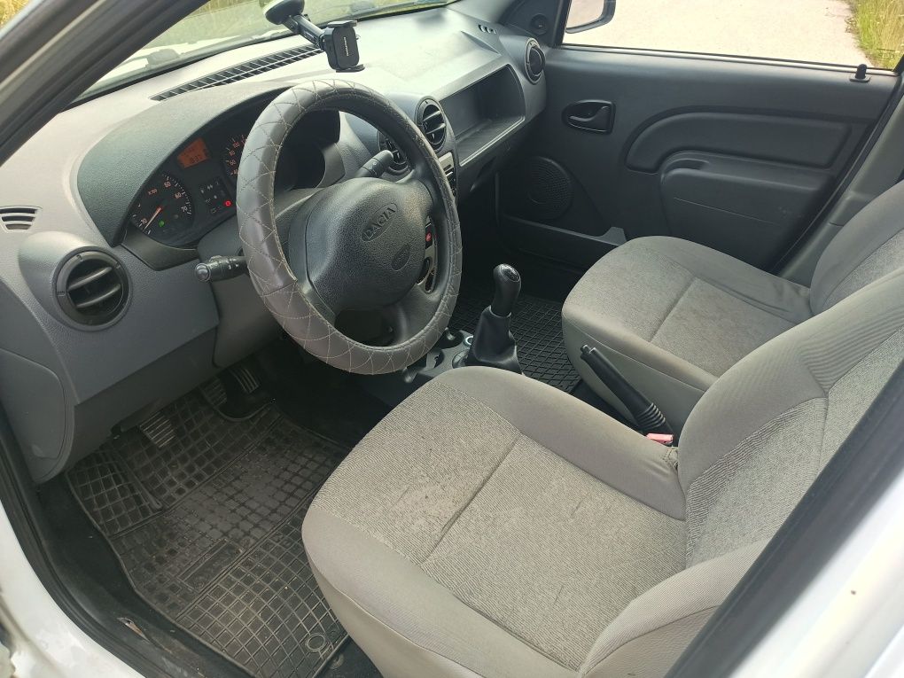Dacia Logan 1.4 benzynka 2009r