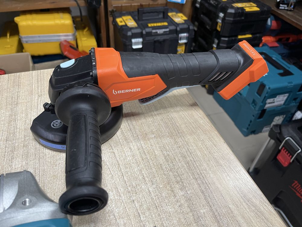 Milwaukee berner акумуляторна болгарка M18