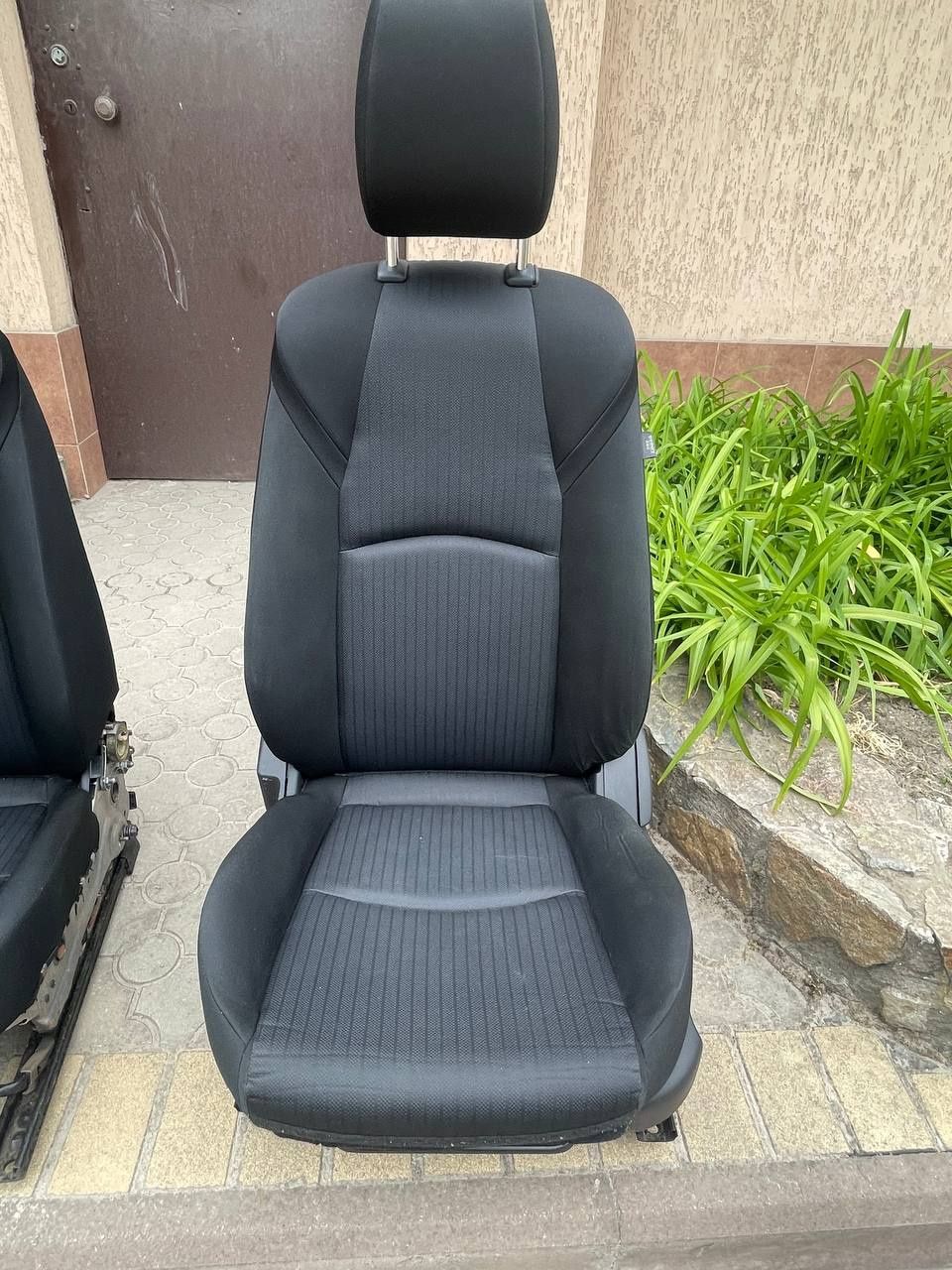 Продам сидіння з Mazda 3 2015рік