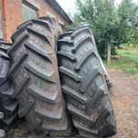 Шини -диски R-42 та R30 на трактор Case--New Holland