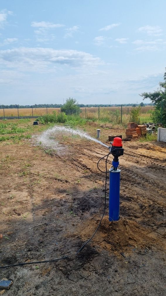 Studnia głębinowa,studnie wiercone ,studnia,odwierty do pomp ciepla
