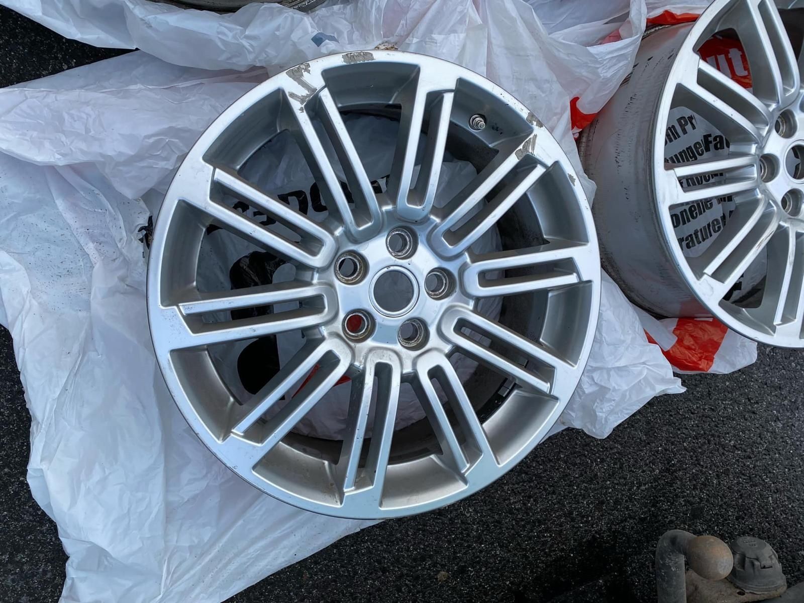 Felgi Land Rover / BMW 20 cali  5x120