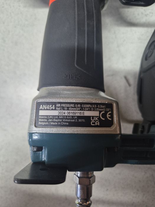 Makita Gwoździarka Pneumatyczna