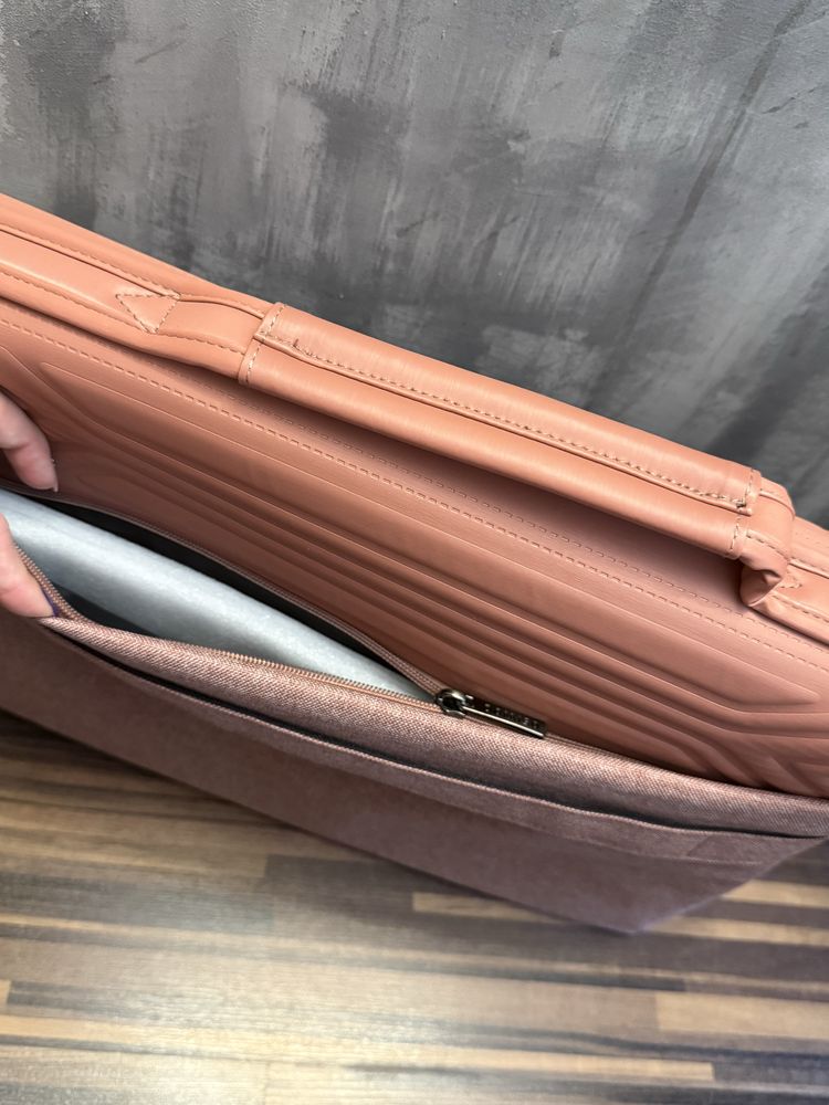 15-15,6” Różowa stylowa i funkcjonalna torba na laptopa