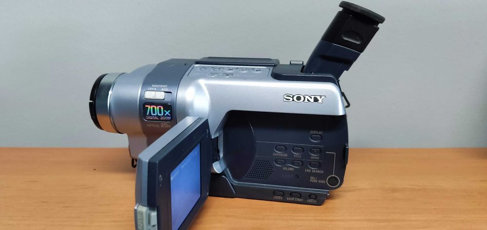 Kamera cyfrowa SONY handycam DCR-TRV245E PAL HI8