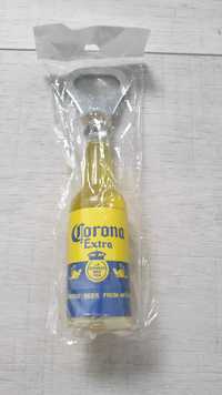 Magnes / otwieracz do butelek, butelka Corona, magnes na lodówkę
