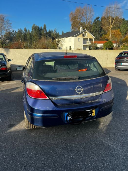 Opel Astra H gasolina