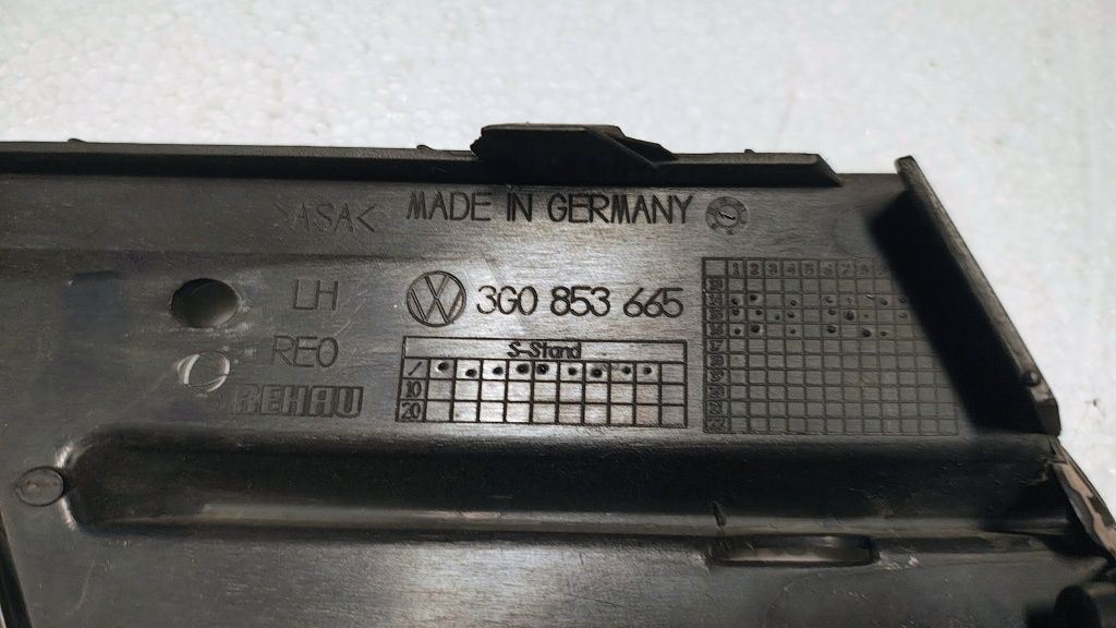 Kratka zderzaka halogen lewy VW Passat B8