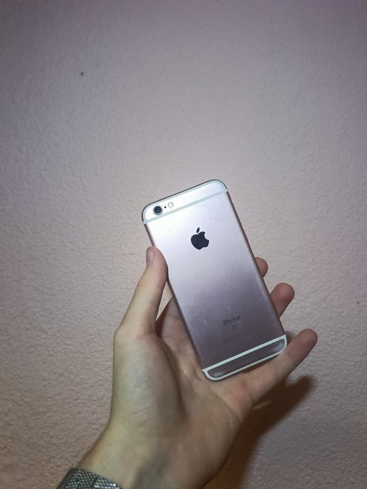 iPhone 6s 64gb rsim