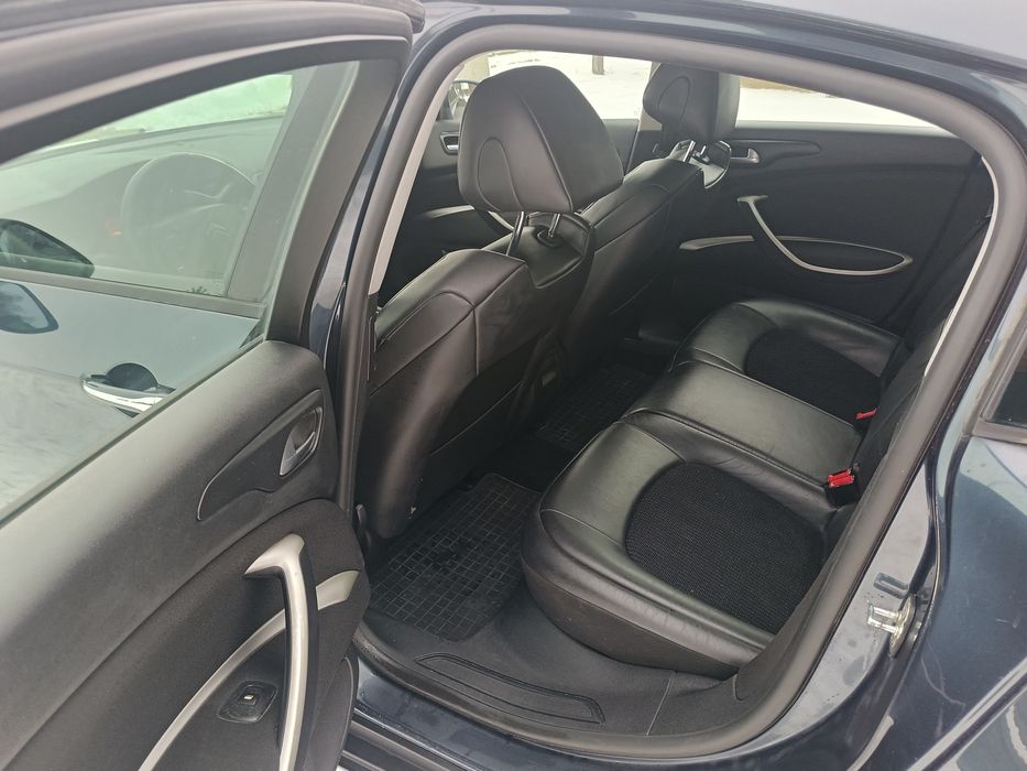 Ładny stan bez pneumatyki,Skrętny Xenon, Skóry