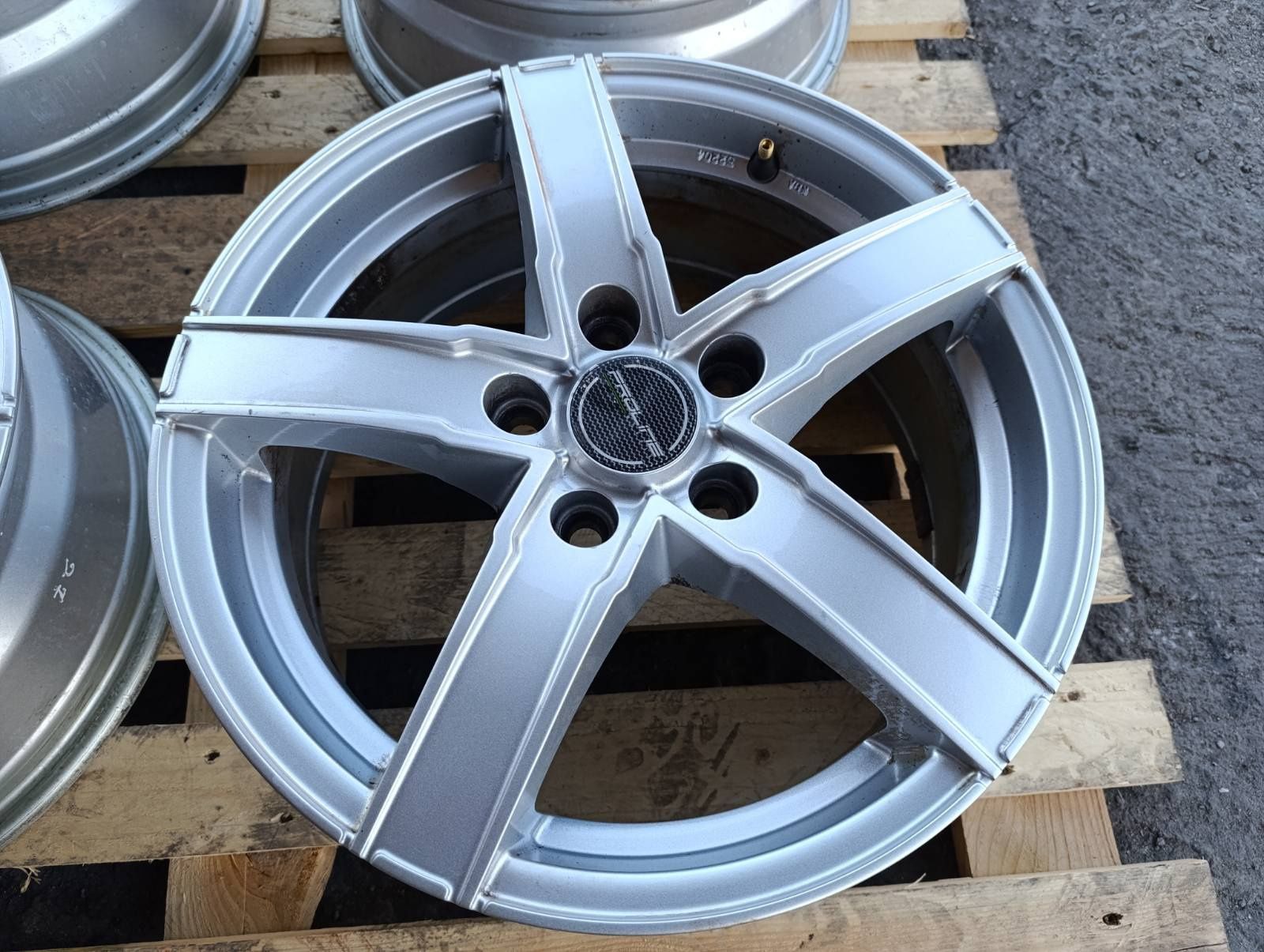Легкосплавні диски 5*112 R16 R16 et45 6½j