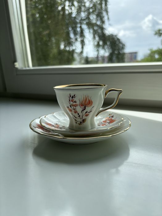 Vintage - filizanka porcelanowa