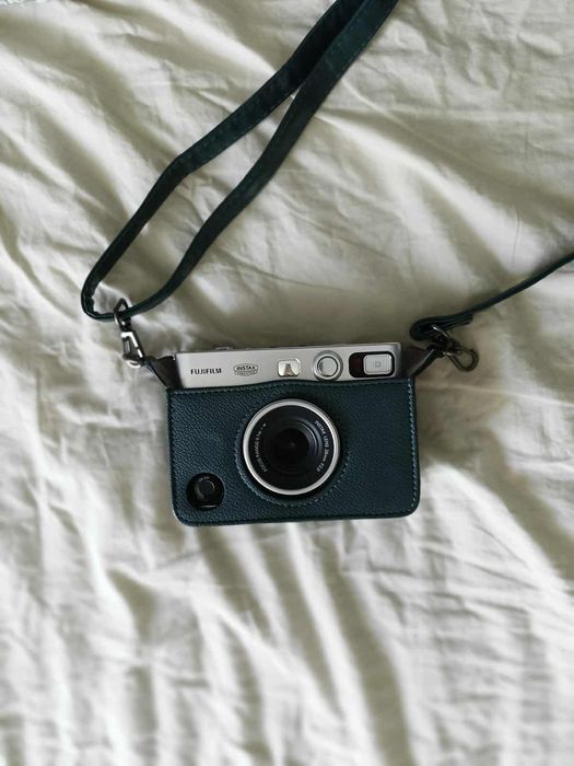 Aparat Instax Mini Evo