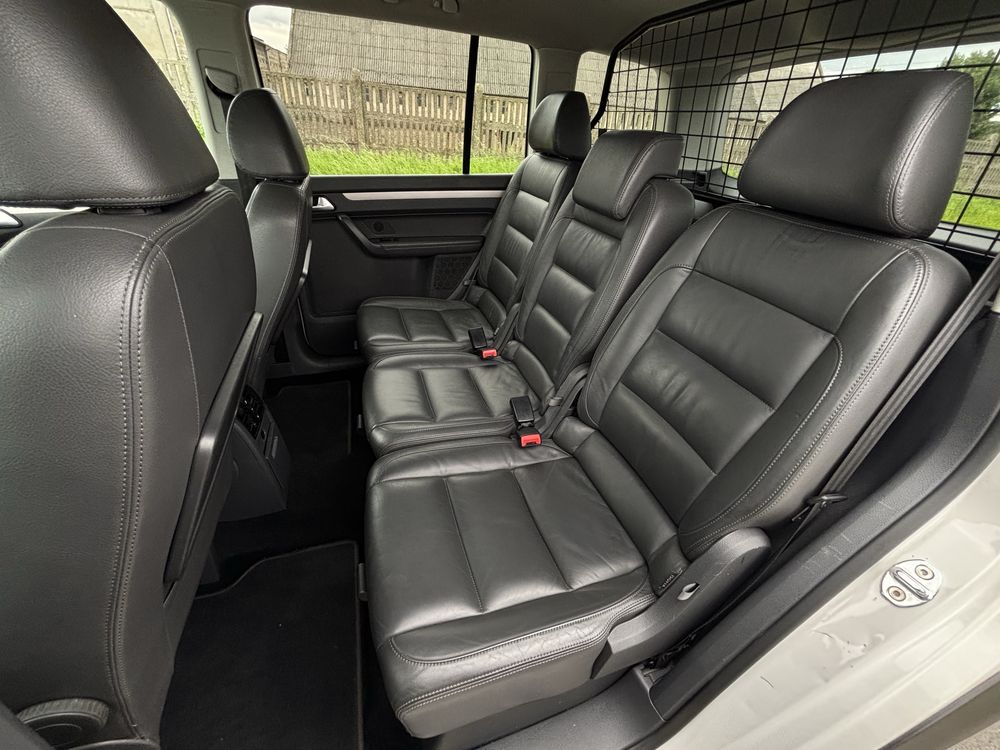Volkswagen Touran Cross 2.0 TDI ! Lift ! Xenon ! Po Opłatach !