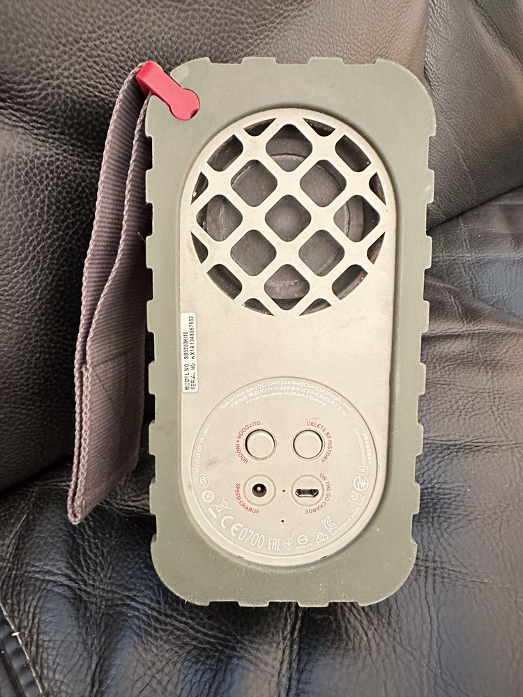 Przenośny głośnik bezprzewodowy Philips SB5200