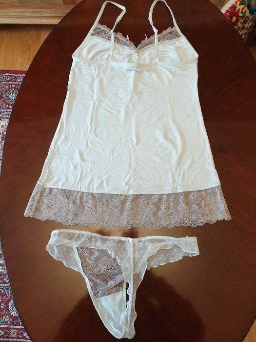 Bielizna komplet Esotiq, M, jasnoniebieski, koronka, koszulka stringi