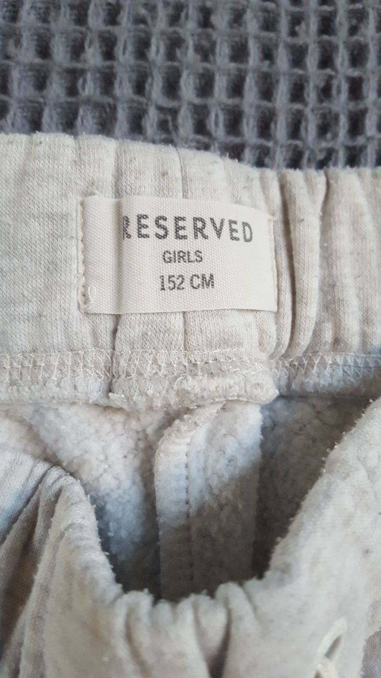 Spodnie dresowe 152 dla dziewczynki Reserved