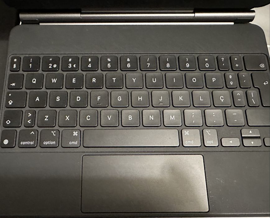 Magic Keyboard 11”